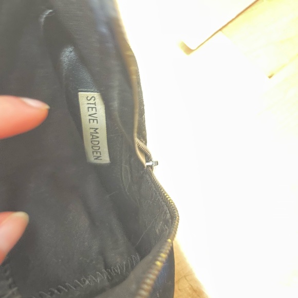 Steve Madden bootie heels - Picture 2 of 9